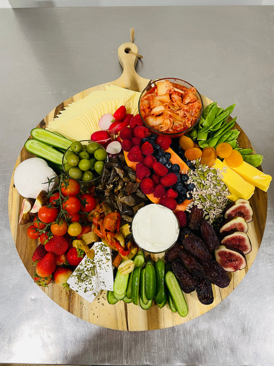 A mouth watering gourmet vegan grazing platter of all Australian produce including antipasto vegetables, artisan vegan cheeses with accompaniments like semi dried tomatoes, Australian olives & fruit paste. Accompanied with sourdough breads & crackers. Also featuring hommus, simply delicious 