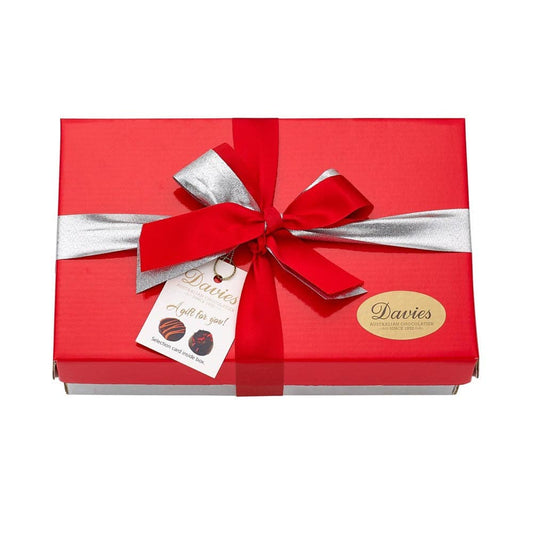  Davies Chocolates wonderful assortment of our favourite hand-decorated chocolates. The perfect gift for friends, families or clients!

The chocolates in this selection box are all GLUTEN FREE.