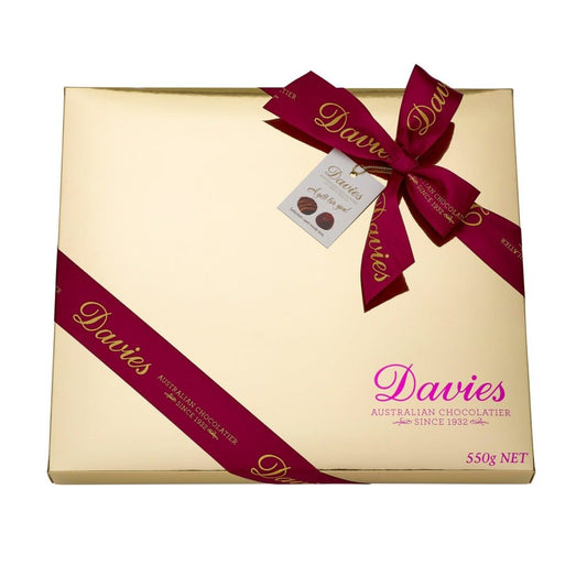 A beautifully presented assortment of hand-decorated, delicious creations to share favourite classic Davies chocolates among friends & family!

The chocolates in this selection box are all GLUTEN FREE.


